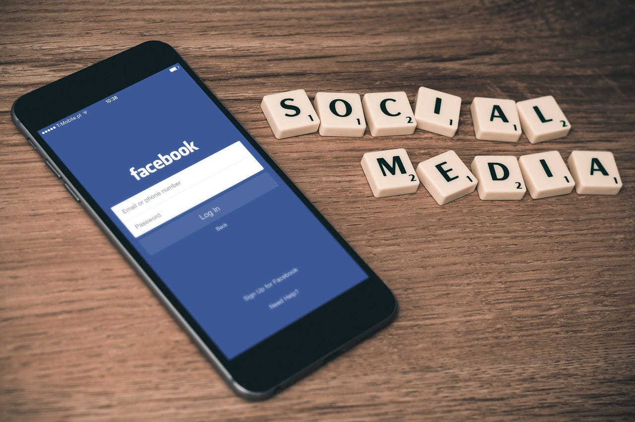 DSGVO drängt Facebook dazu, „Datenschutzgrundsätze“ zu veröffentlichen | von Thomas Niederl | Schneiderpost | Mittel